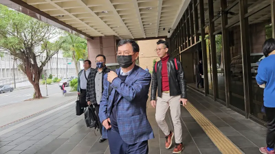 最悲傷案！彭振聲律師秀京華城法官畫作　盼「重重黑暗見光明面」