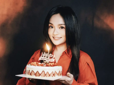 徐佳瑩41歲了！生日不休假跑2場尾牙　公司送電腦寫歌：明年發片