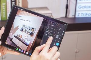 台灣首款三摺手機耐用嗎？Galaxy Z TriFold殘酷實測揭曉