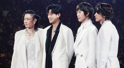 五月天阿信攜F3合體開唱！跌落舞台敬業續唱化身白馬王子掀粉絲尖叫