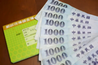 藍綠白都拋兒少投資　專家點名4理財方式適合替孩子存第一桶金