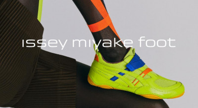 從「一塊布」進化到一雙鞋！三宅一生ＸASICS聯名鞋登台開賣 肌貼概念穩定度升級