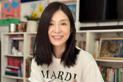 楊採妮進軍小紅書！51歲玉女掌門人素顏超驚人　罕曬雙胞胎兒近況