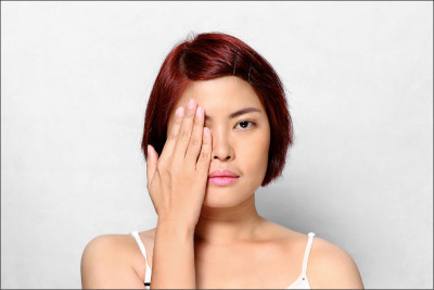 睡醒突嘴歪眼斜 中醫針藥搶救「面癱」