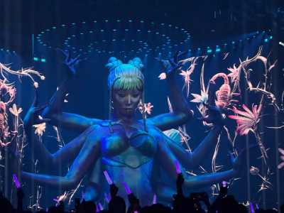 蔡依林演唱會7層樓高「愉悅之女」破繭而出！造價1250萬掀最高潮