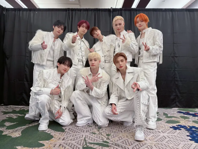 金唱片倒數5天！Stray Kids登K-POP唱片銷售冠軍、IVE奪女團後冠