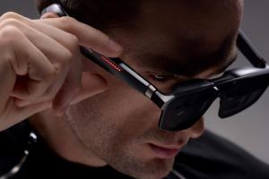 華碩今年沒有手機！改推 ROG 智慧眼鏡、戴上就有 171 吋超大視野