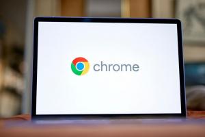 Chrome 瀏覽器滑網頁狂卡頓！專家釋出 5 大解方