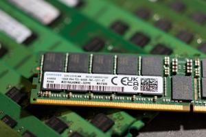 先別買記憶體、SSD 了！通路勸：年前電腦升級這 2 規格才有優惠