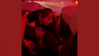 金唱片亂象叢生！粉絲偷渡相機被抓包　大巨蛋跟保全大玩諜對諜