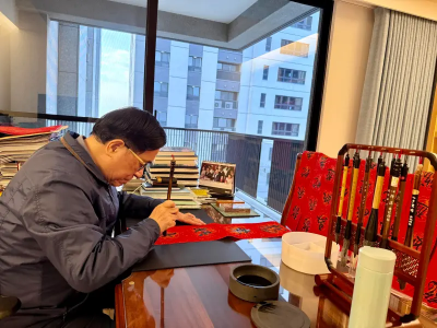 阿扁封筆9個月！喊「心靈受傷」秀14字春聯　桌上1小物藏玄機