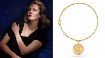 梵克雅寶Zodiaque刻劃星座物語 吊墜雙面浮雕創作細膩圖案 全新手鍊項鍊佩戴輕巧柔軟