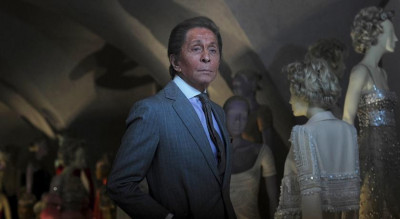 曾客串《穿著Prada的惡魔》！傳奇設計師Valentino辭世 享壽93歲