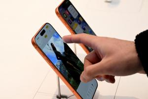 iPhone 不用台積電晶片了？分析師曝蘋果策略恐轉變