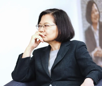 蔡英文3字海巡社群引爆話題！藍委分析：選舉味道很重