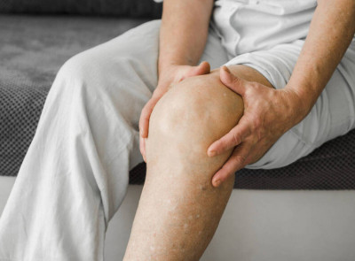 乾癬為何可能變關節炎？ 研究：關鍵在於2種細胞