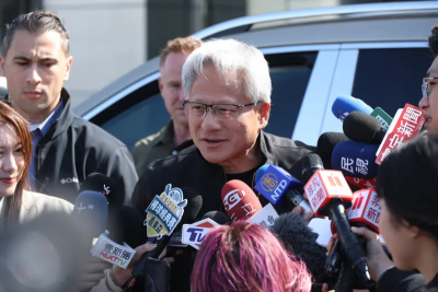 記憶體對AI至關重要　黃仁勳：輝達與所有HBM供應商都合作