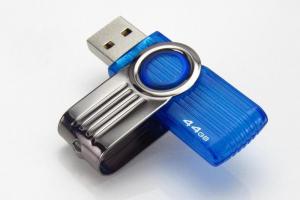 USB 隨身碟這 4 大 NG 行為要避免！外媒警告：一動作恐讓資料全毀