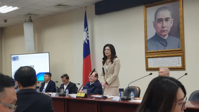 賴清德批國民黨二次西進！鄭麗文反酸：每天看三民自　三觀出問題