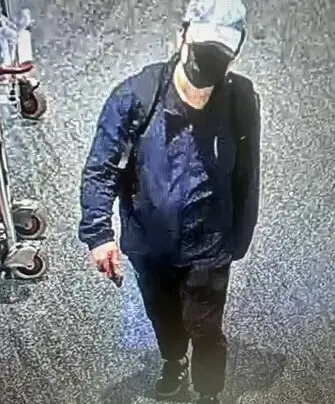 士林反送中泰拳館再遭潑漆！犯嫌8小時快閃犯案離境畫面曝光