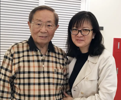 銀霞哀悼前新聞局長邵玉銘！榮總最後相遇惹淚　66歲仍漂亮有氣質