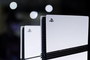 Sony 下一代 PS6 遊戲主機、掌機規格遭爆料！記憶體直上 30GB