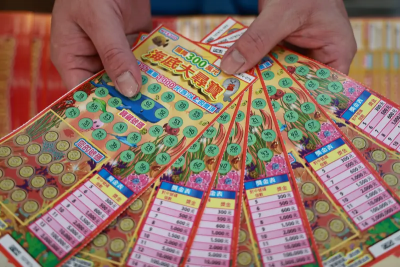 過年200萬買刮刮樂！他整疊現金付清、店家傻了　回本金額驚呆眾