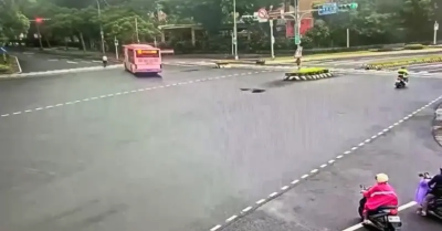 乳癌權威醫師走斑馬線遭公車碾斃！肇事駕駛判1年6月緩刑5年