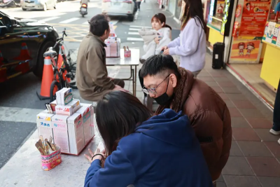 關公真顯靈？一進彩券行先拜關公再刮獎　鹿港年輕男幸運中百萬