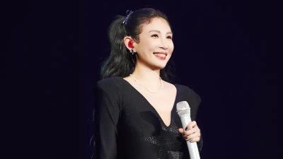 魏如萱高調放閃！鏡中小鳥依人男友Ian　IG留言大秀魔法戒指貼圖