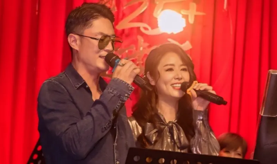 林心如、霍建華9歲女兒罕見曝光！小海豚暴風抽高　漫畫腿超逆天