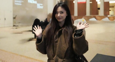 藏快兩個月終於公開！周子瑜紐約跨年辣照「黑色抹胸短洋裝」掀暴動