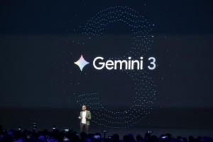 Gemini 可以幫你叫外送！Google 兩大 AI 功能 S26、Pixel 10 搶先用