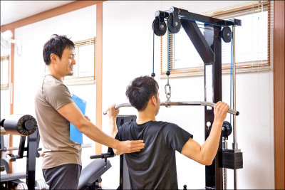 狂運動甩掉「過年肥」？當心身體啟動省電模式