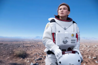 孫燕姿凌晨送上大禮！新單曲〈飛瀑而下〉上線　歌迷：已循環播放