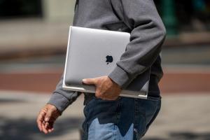 傳蘋果本週新 MacBook「性價比超高」！外媒：沒電腦也會想買