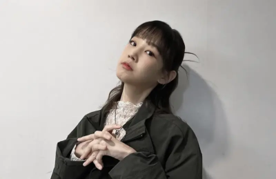 樸寶藍2年前酒精中毒猝逝！好友靈骨塔慶她32歲冥誕：姐姐們來了