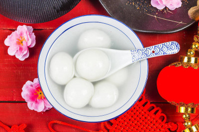 元宵甜湯圓別一口接一口 4顆下肚熱量等於1碗白飯