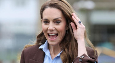 凱特王妃這件千鳥格紋洋裝好優雅！大秀語言天賦 不愧黛安娜王妃接班人