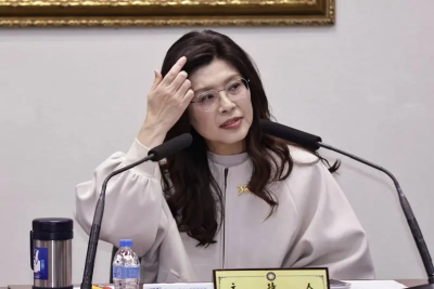 中常委「面諫」鄭麗文　盼3500億軍購外加強商購