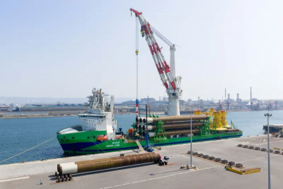 風電3之1衝先鋒　渢妙離岸風場全面展開海上施工