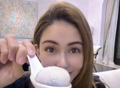 昆凌在豪宅餵你喫湯圓！秀出老公周傑倫視角　手捧要價千元金邊碗