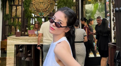 宋慧喬運動造型偷加性感小心機！胸前大膽靠一小條拉鍊遮重點