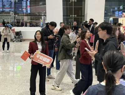 中東逃難潮湧現！旅客買8張機票求生　歷經8小時陸路撤離只為回家