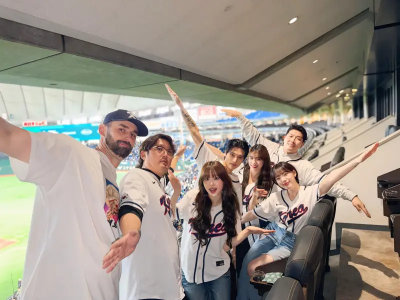 ATEEZ友榮WBC同場李多慧！被捕捉曖昧摸頭Chuu　粉絲氣炸：太超過