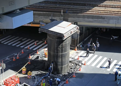 日本大阪道路長出「巨型鋼管」！18公尺高超傻眼　專家：前所未聞