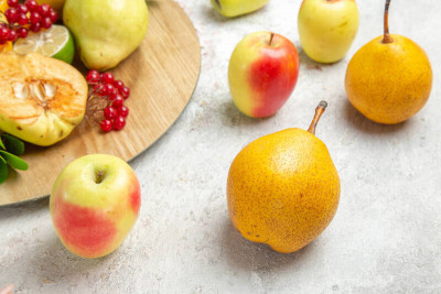 水果別再盲目連皮喫！ 營養師揭4類人最好削皮