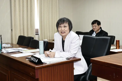 劉世芳怒瞪記者「犯大忌」？媒體人拋1狠招：讓她罰站20分鐘