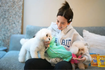 愛雅升格新手媽！自曝罹產後憂鬱　見兒子腸絞痛爆哭超心疼