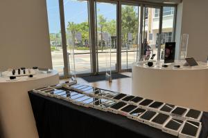 蘋果大特賣明開搶！iPhone最低4折、福利機殺爆價限時3天